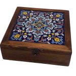 جعبه مربعی چوبی نقش کاشی- گل سورمه ای وقهوه ای